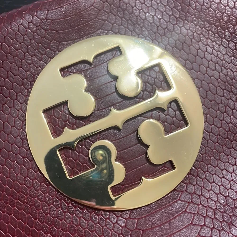 Tory Burch Burgundy Shoulder Bag with Gold Accents - Picture 4 of 16